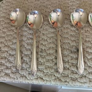 International Silver Manhattan Gumbo Spoon 6 7/8” Set Of 6 Sold As Is